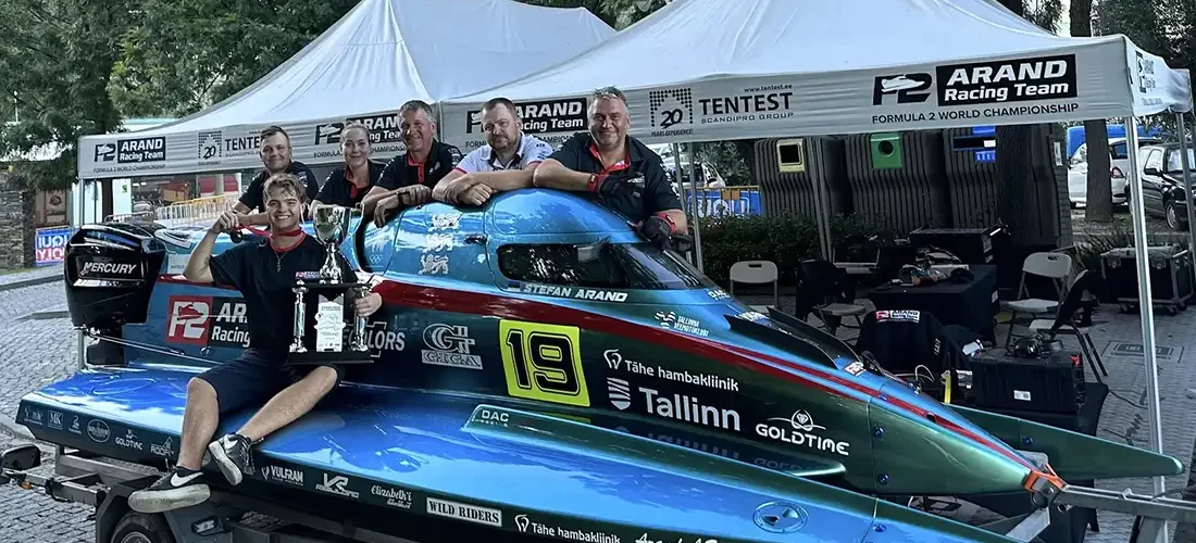 pop-up tält arand racing team